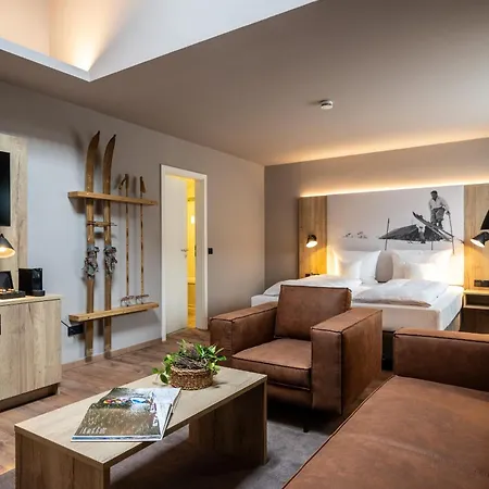 Hotel Herzogspark 4*