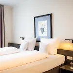 Hotel Herzogspark 4*