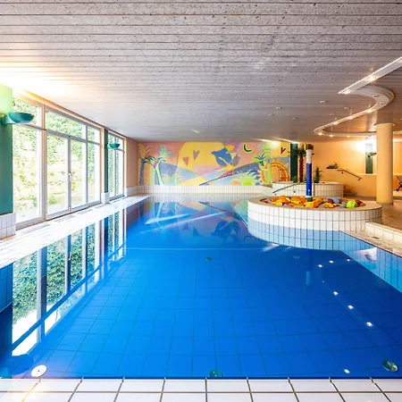 Hotel Herzogspark 4*