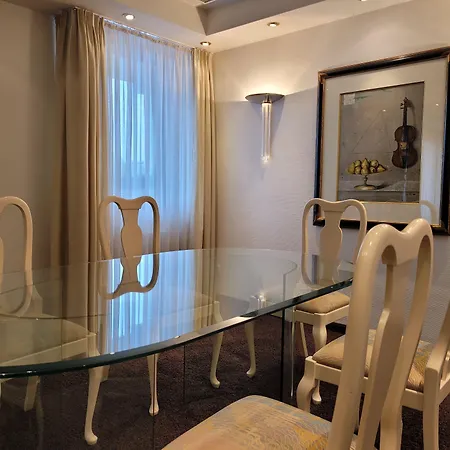 Herzogspark Hotel 4*