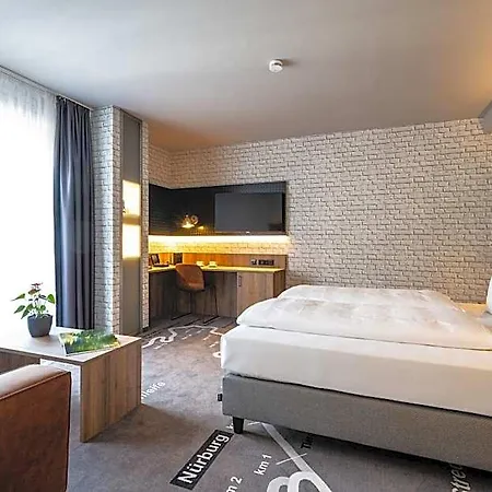Herzogspark 4* هيرتسوجيناوراخ